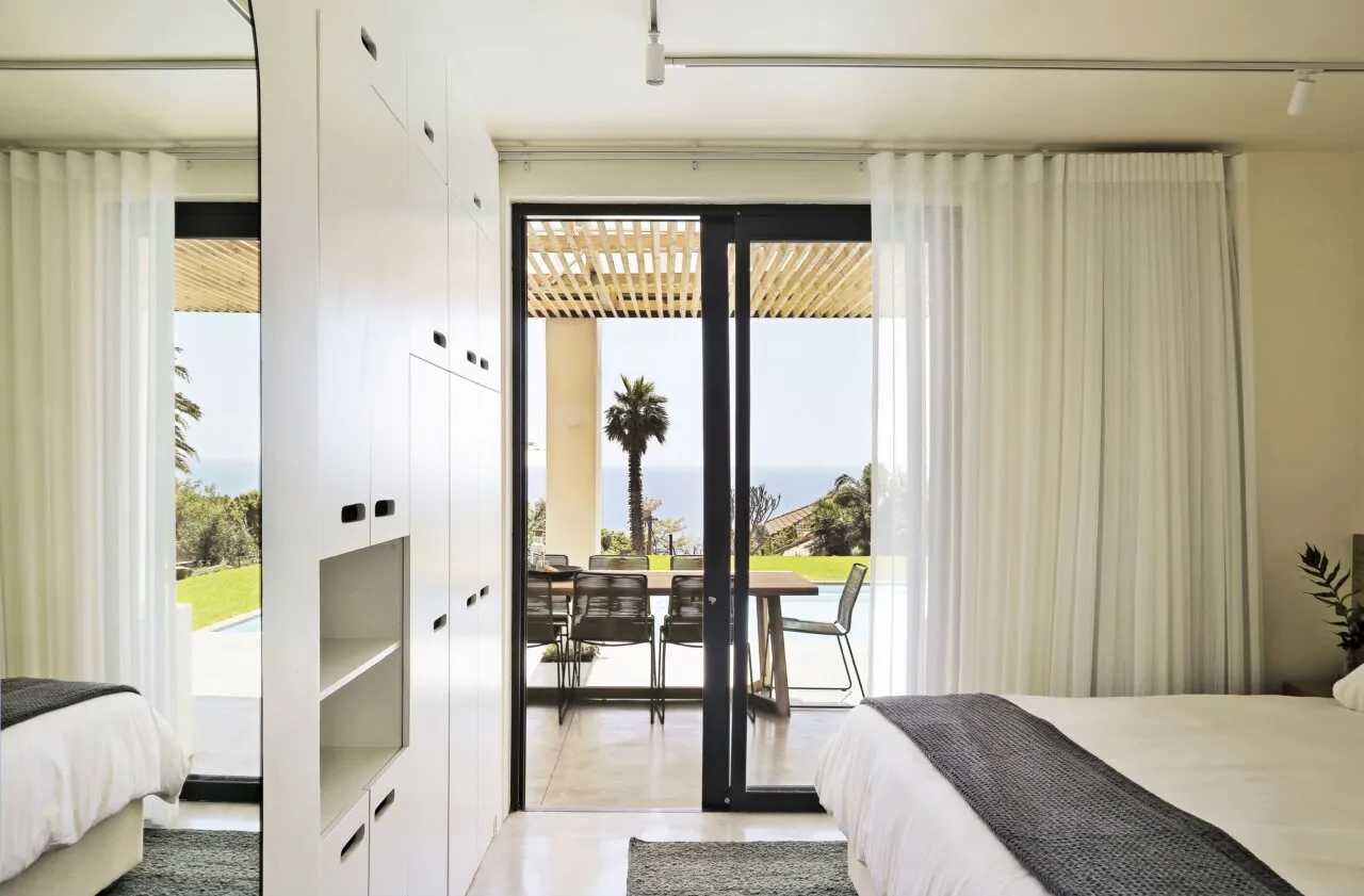 property_[object Object]_19