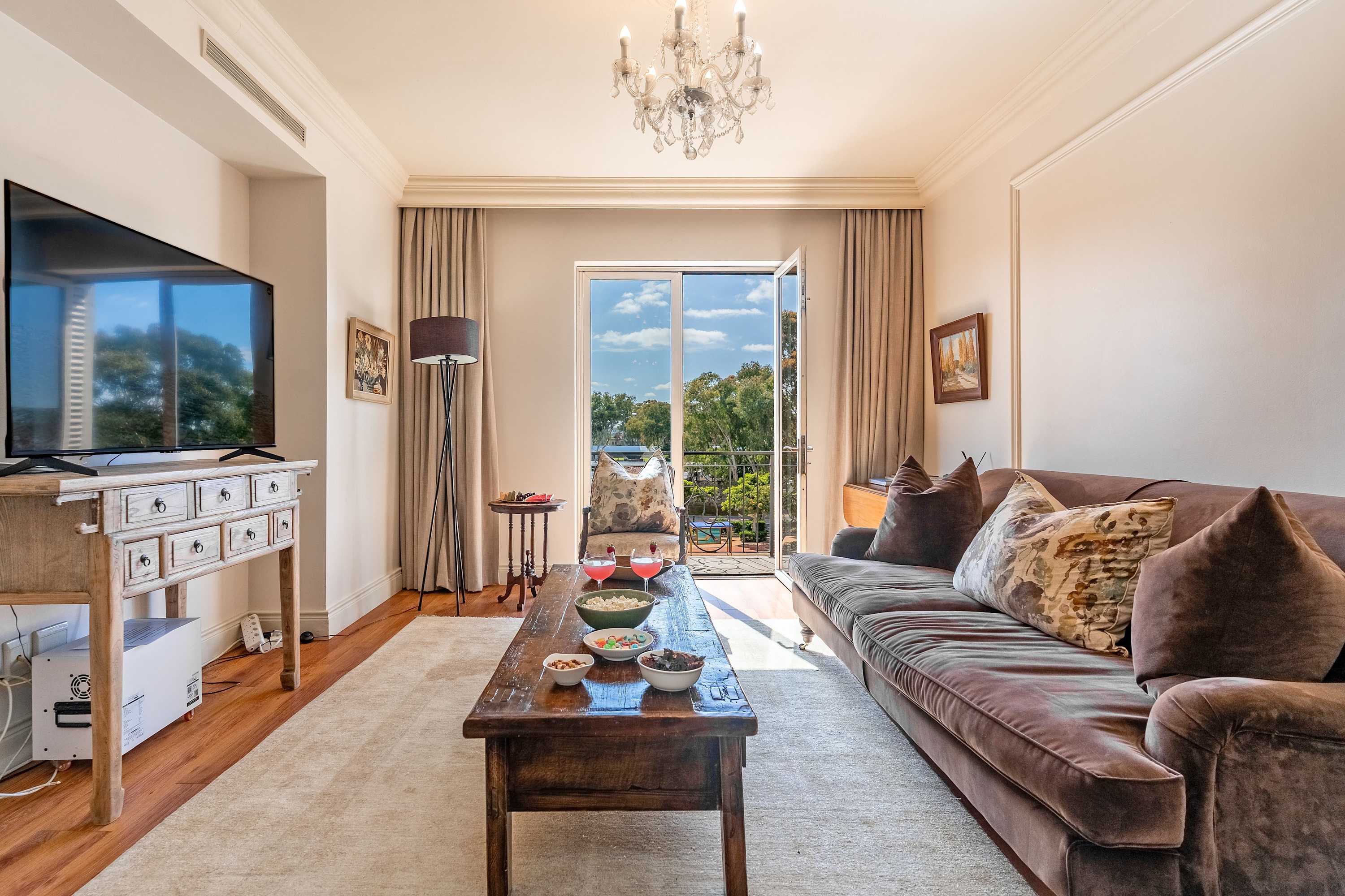 property_[object Object]_6