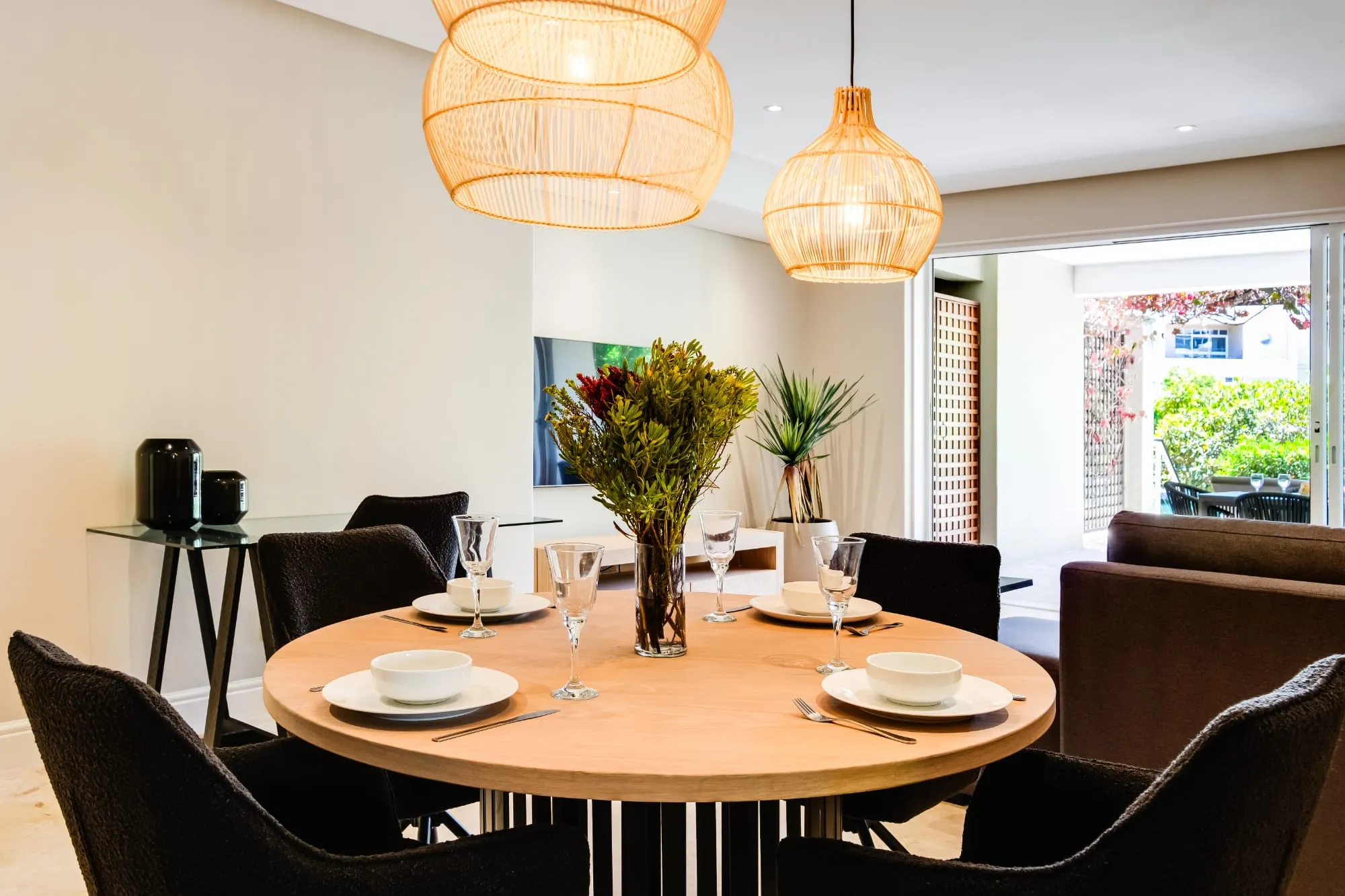 property_[object Object]_7