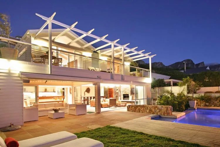 Glen Beach Bungalow, Camps Bay