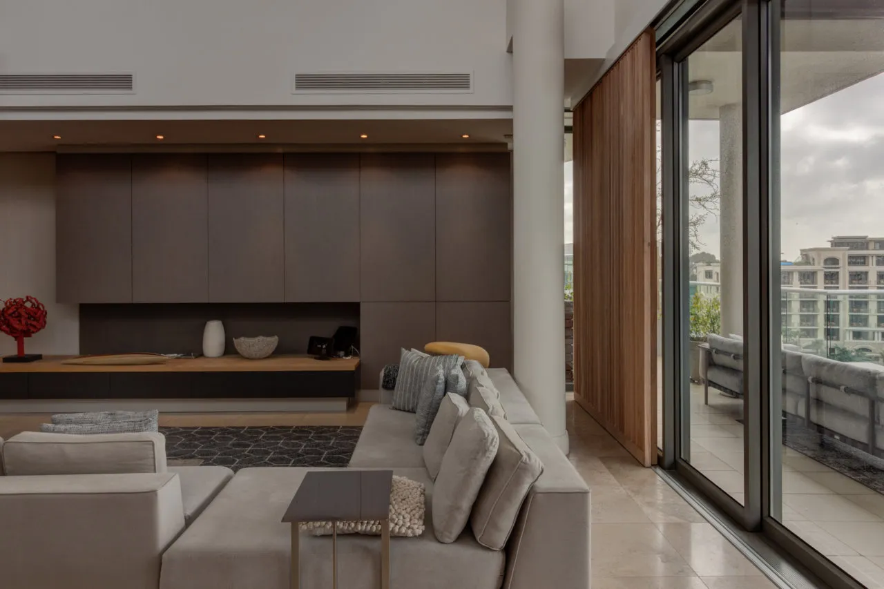 property_[object Object]_64