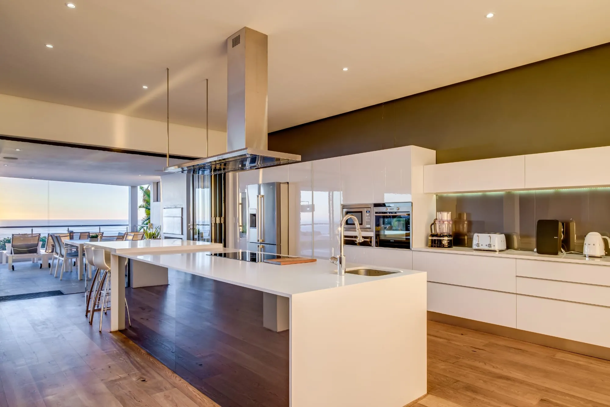 property_[object Object]_16