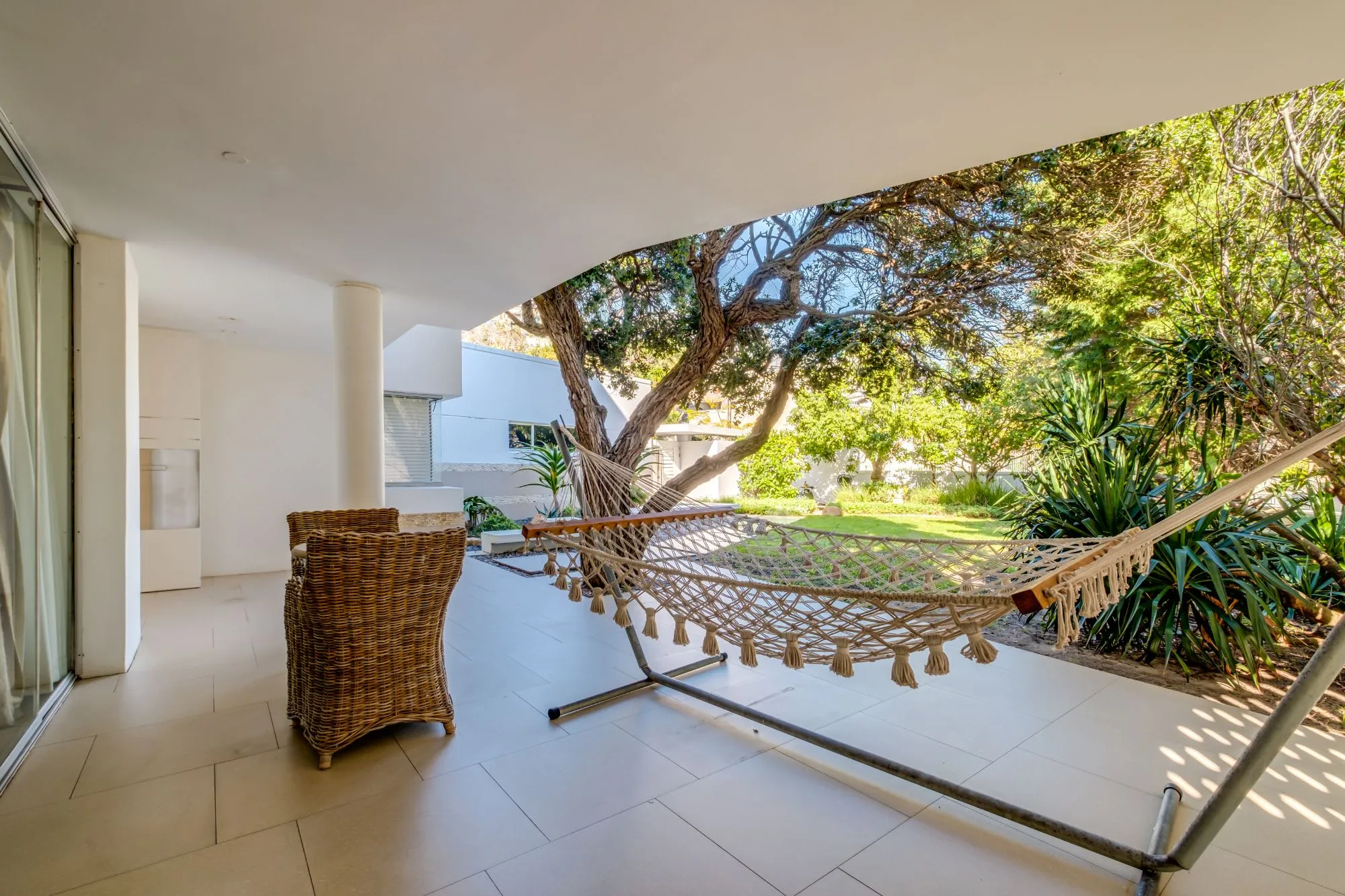 property_[object Object]_27