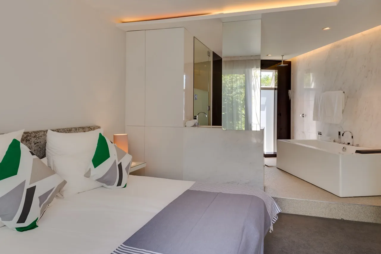 property_[object Object]_4