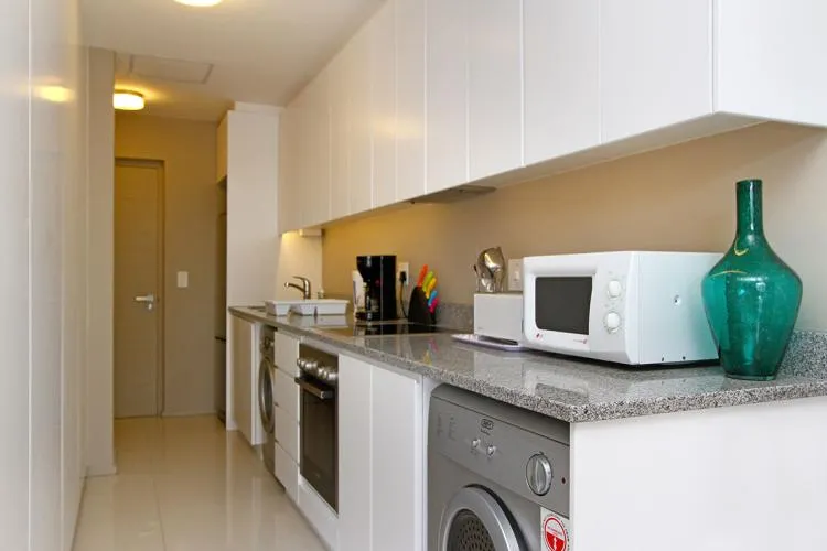 property_[object Object]_6