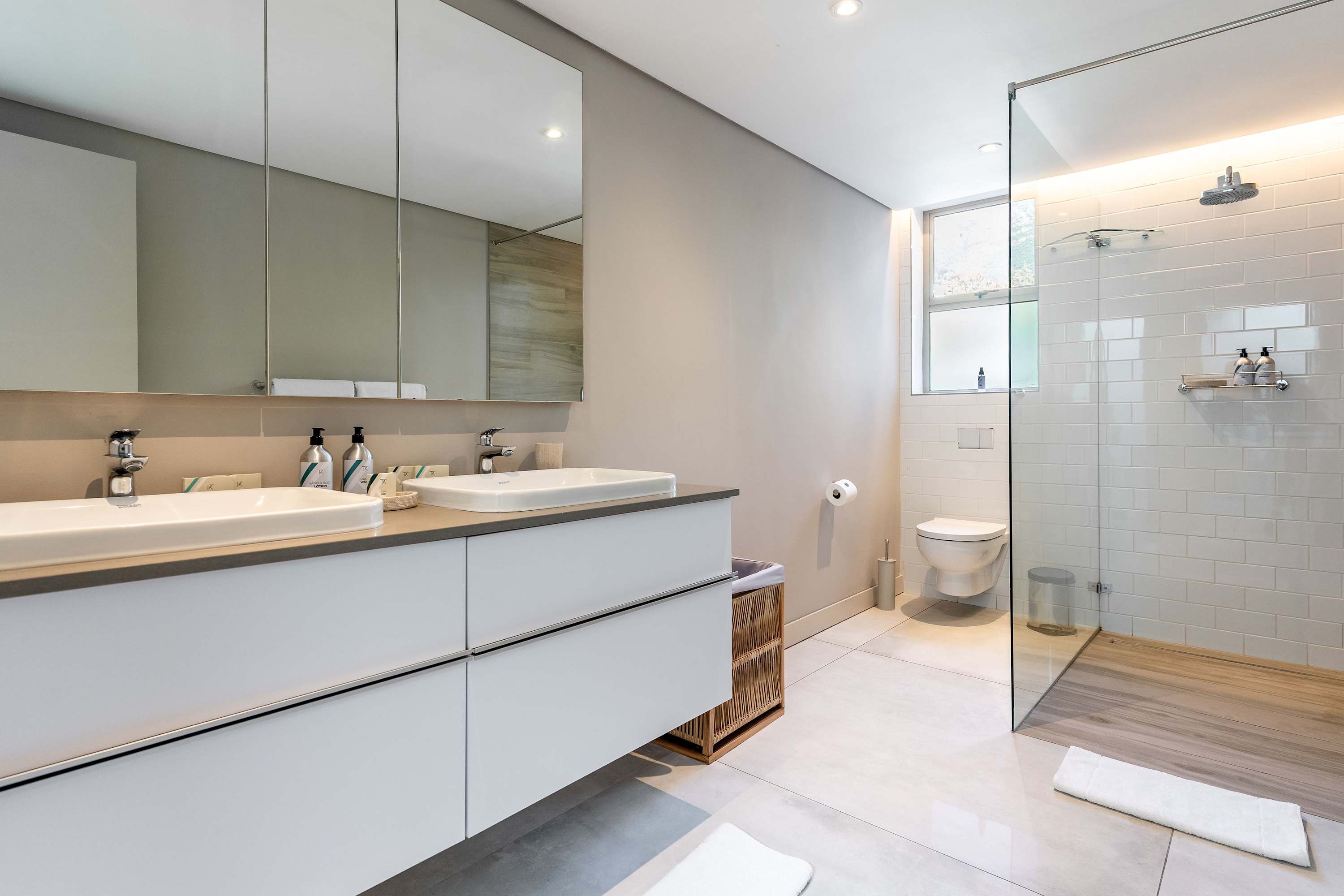 property_[object Object]_35