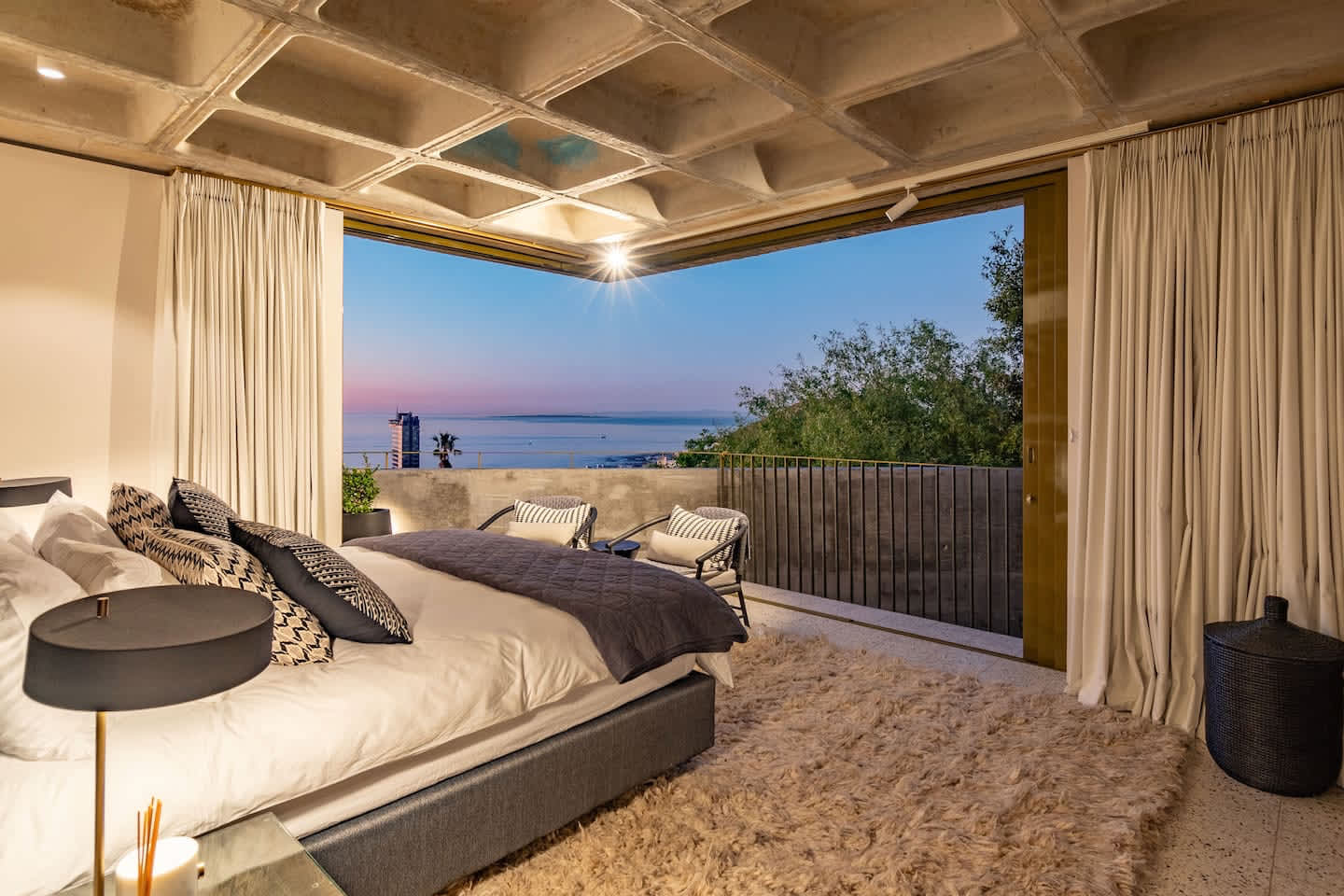 property_[object Object]_19