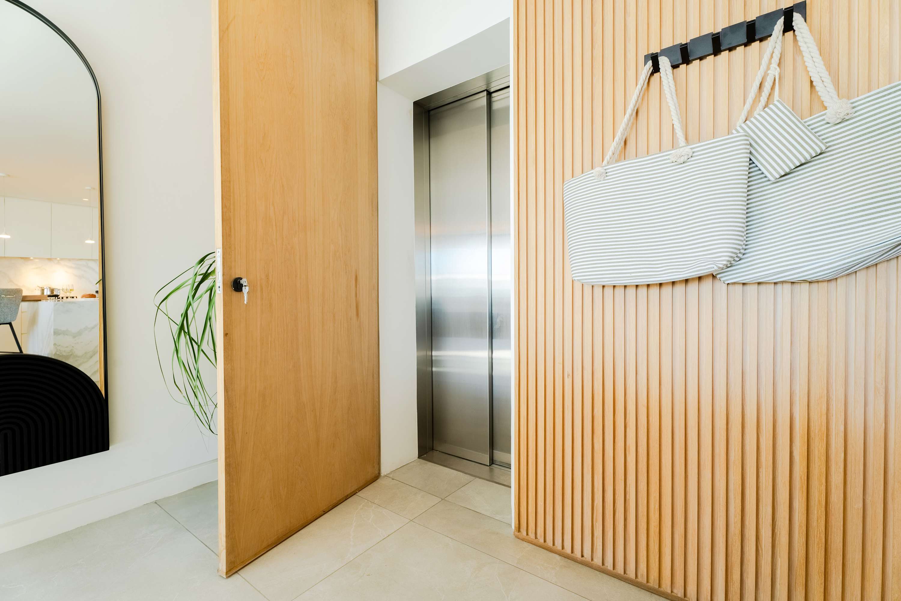 property_[object Object]_18