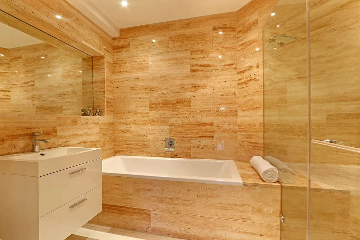 property_[object Object]_12