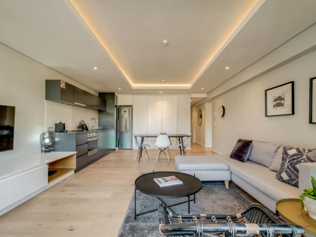 property_[object Object]_4