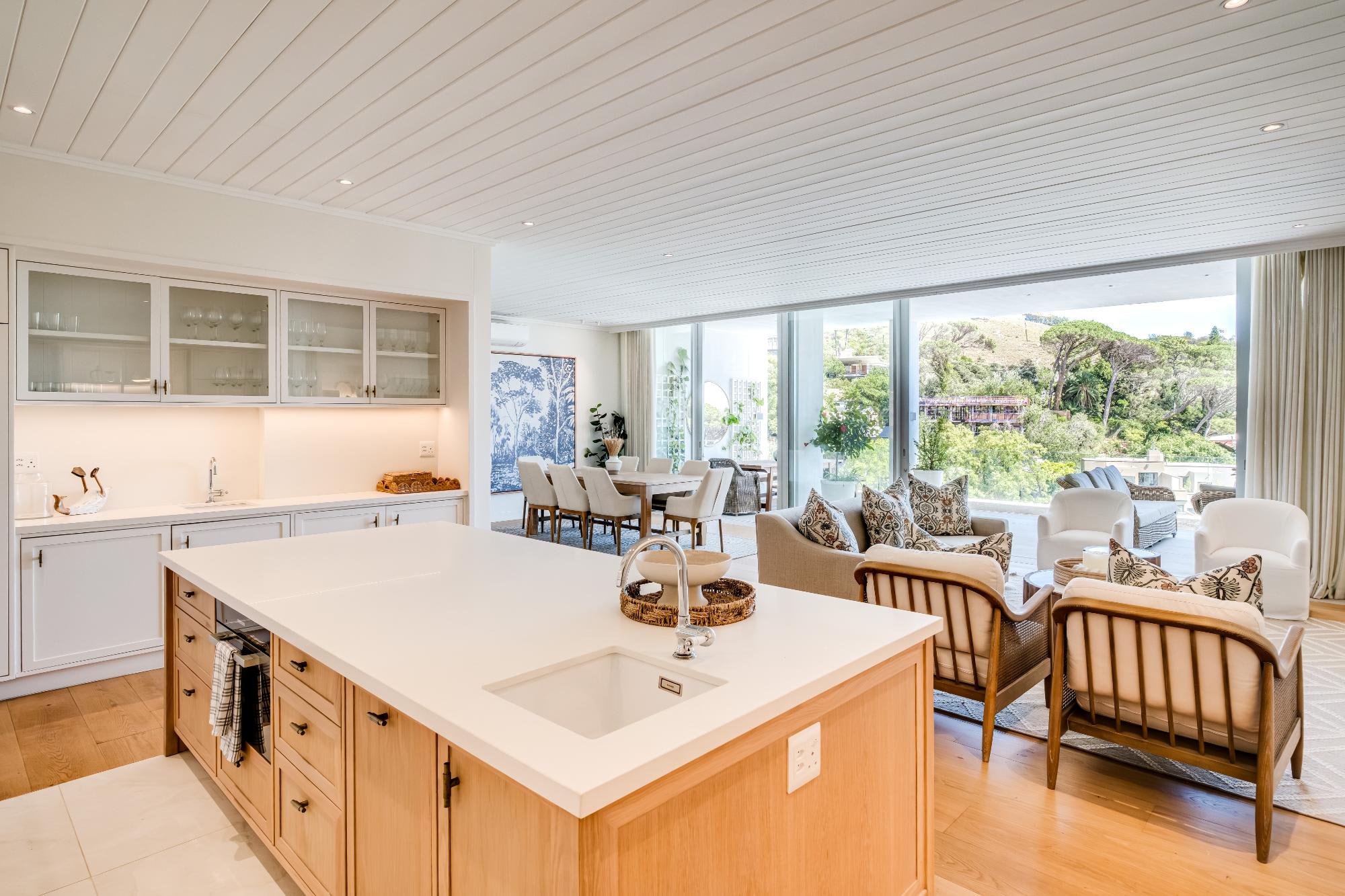 property_[object Object]_12