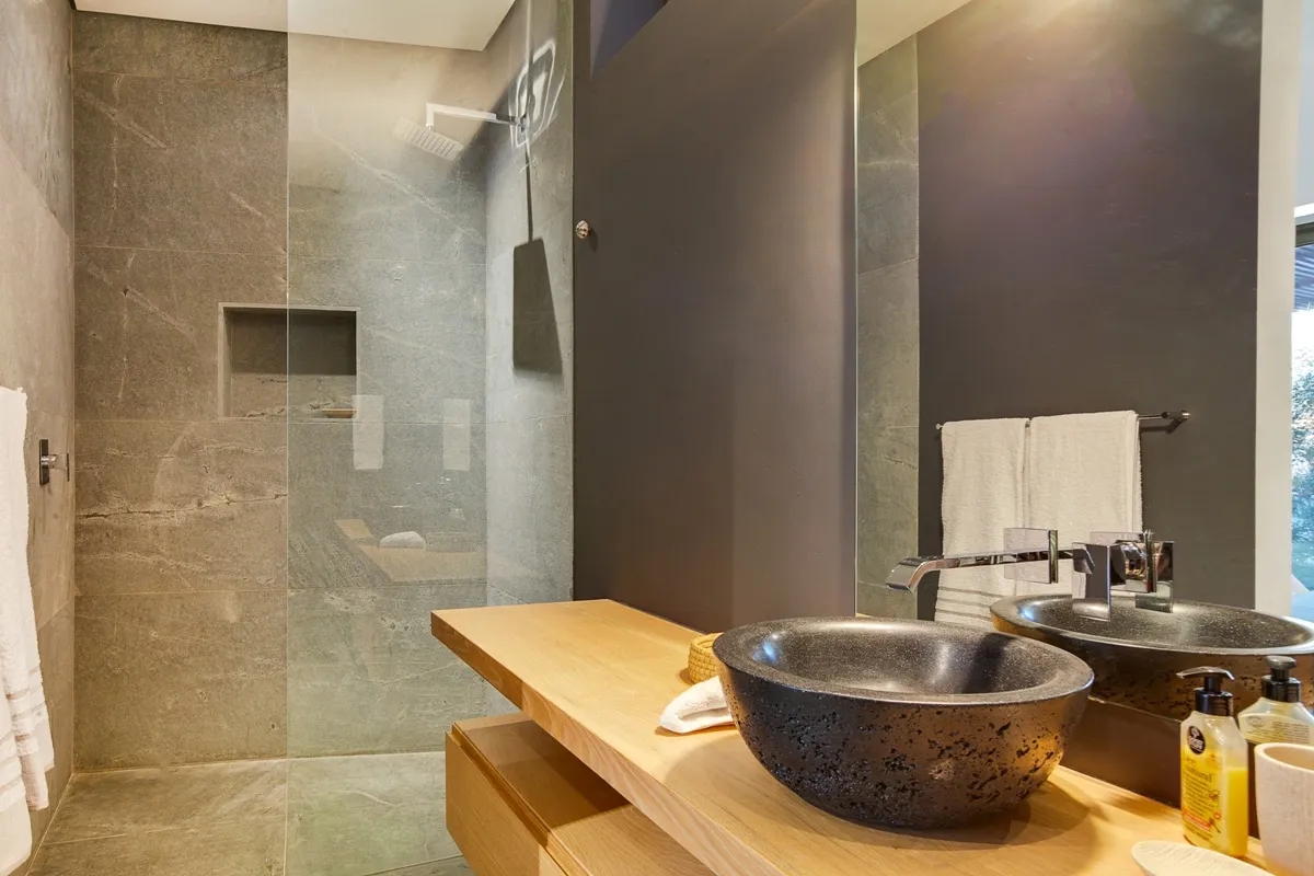 property_[object Object]_5