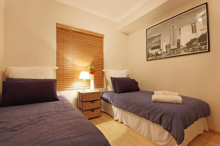 property_[object Object]_18