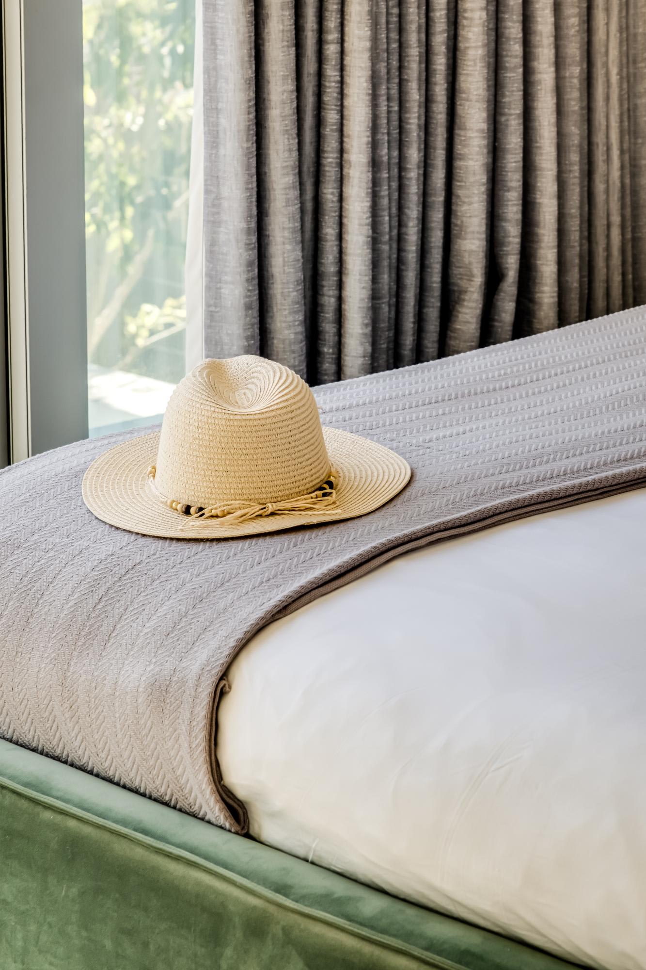 property_[object Object]_22