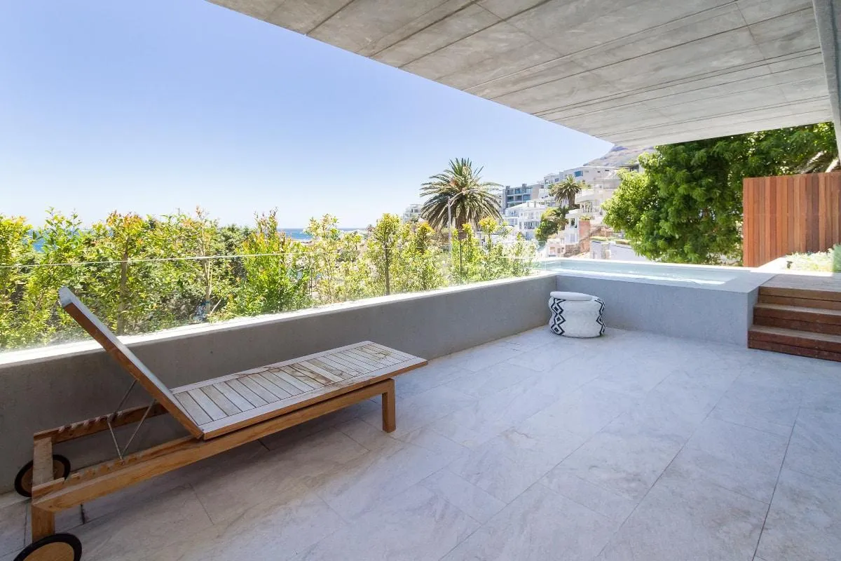 property_[object Object]_12