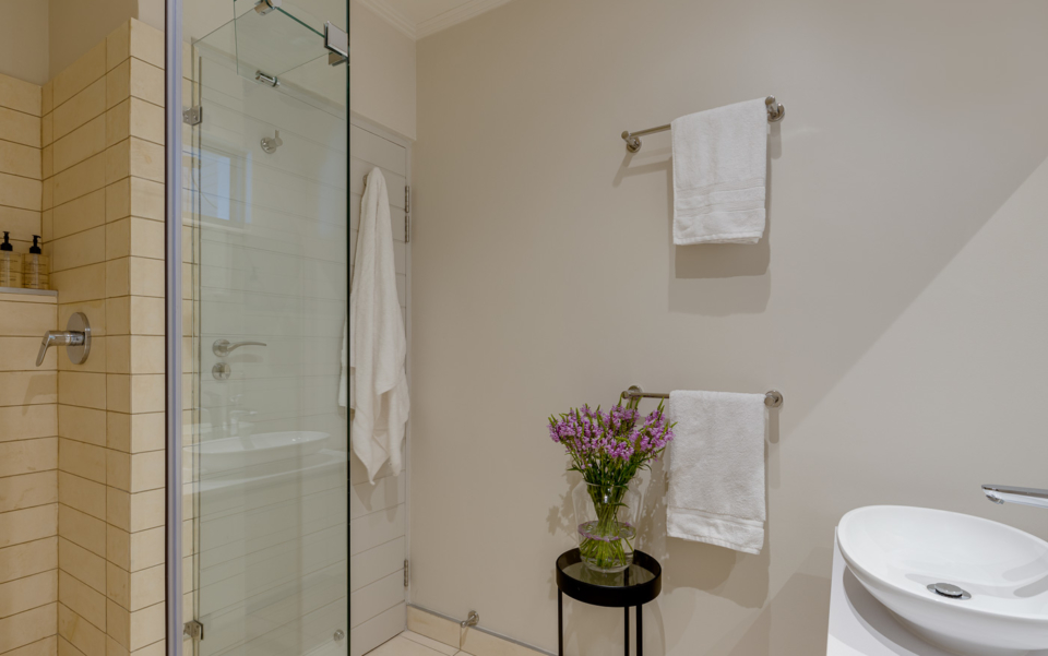 property_[object Object]_9