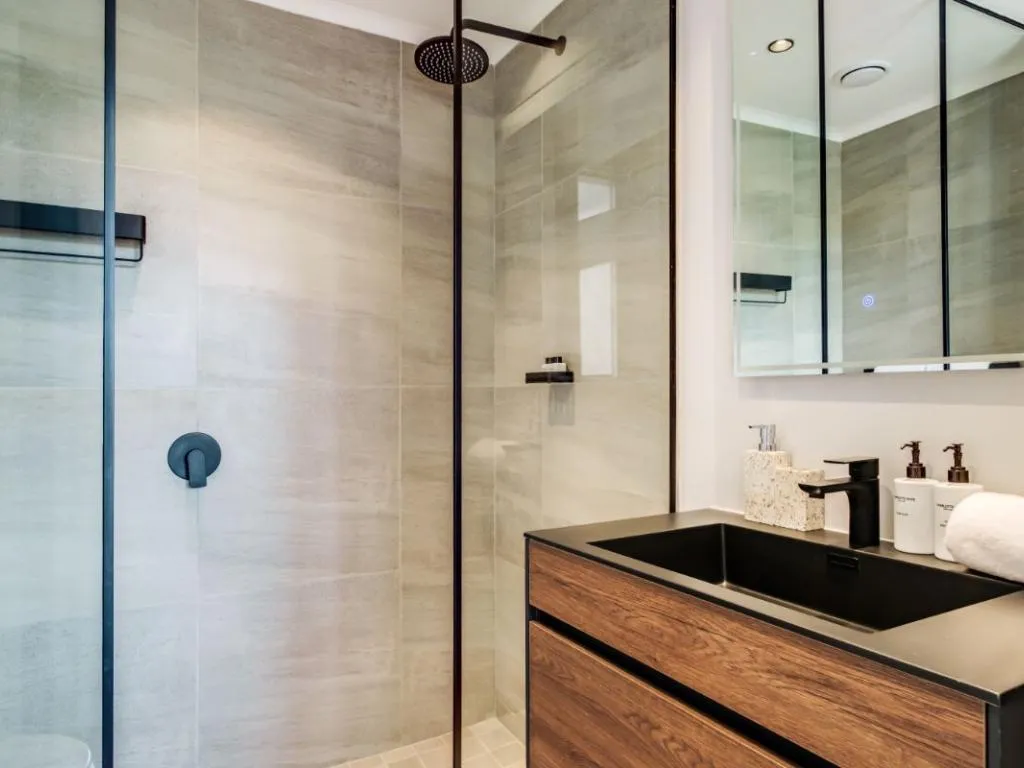 property_[object Object]_14