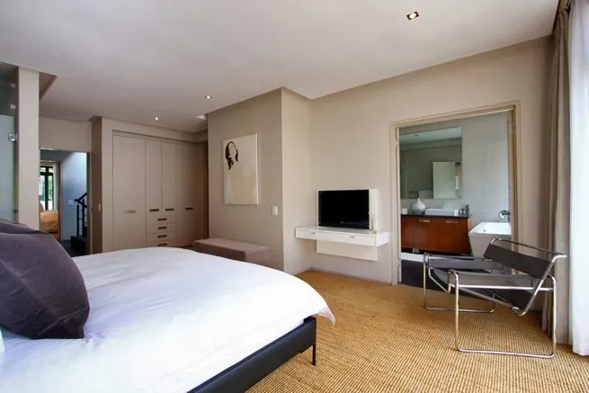 property_[object Object]_4