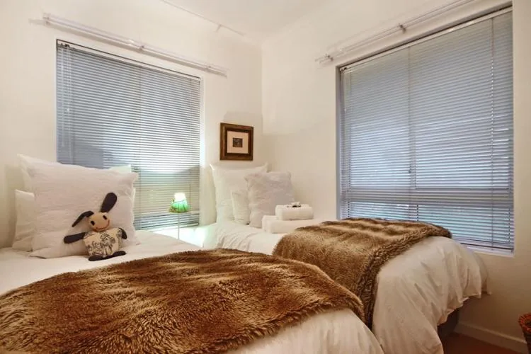 property_[object Object]_4