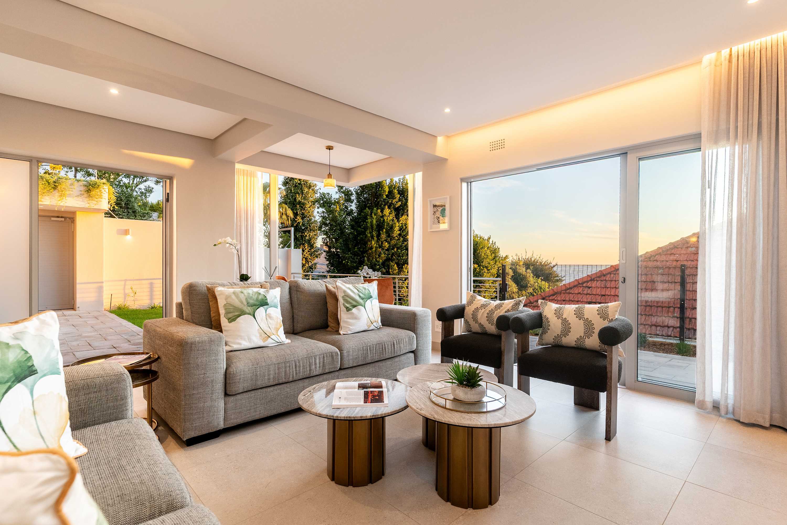 property_[object Object]_12