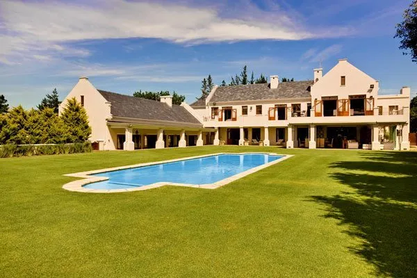 Brommersvlei Villa, Constantia Heights