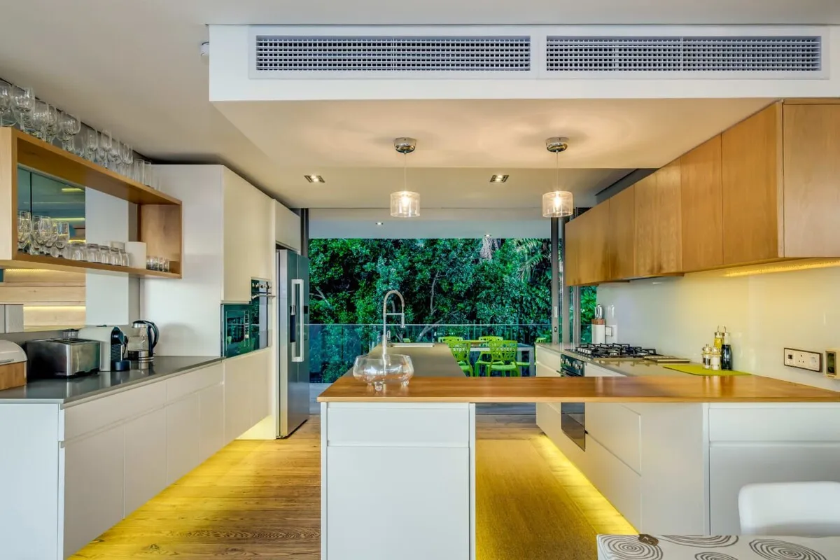 property_[object Object]_24