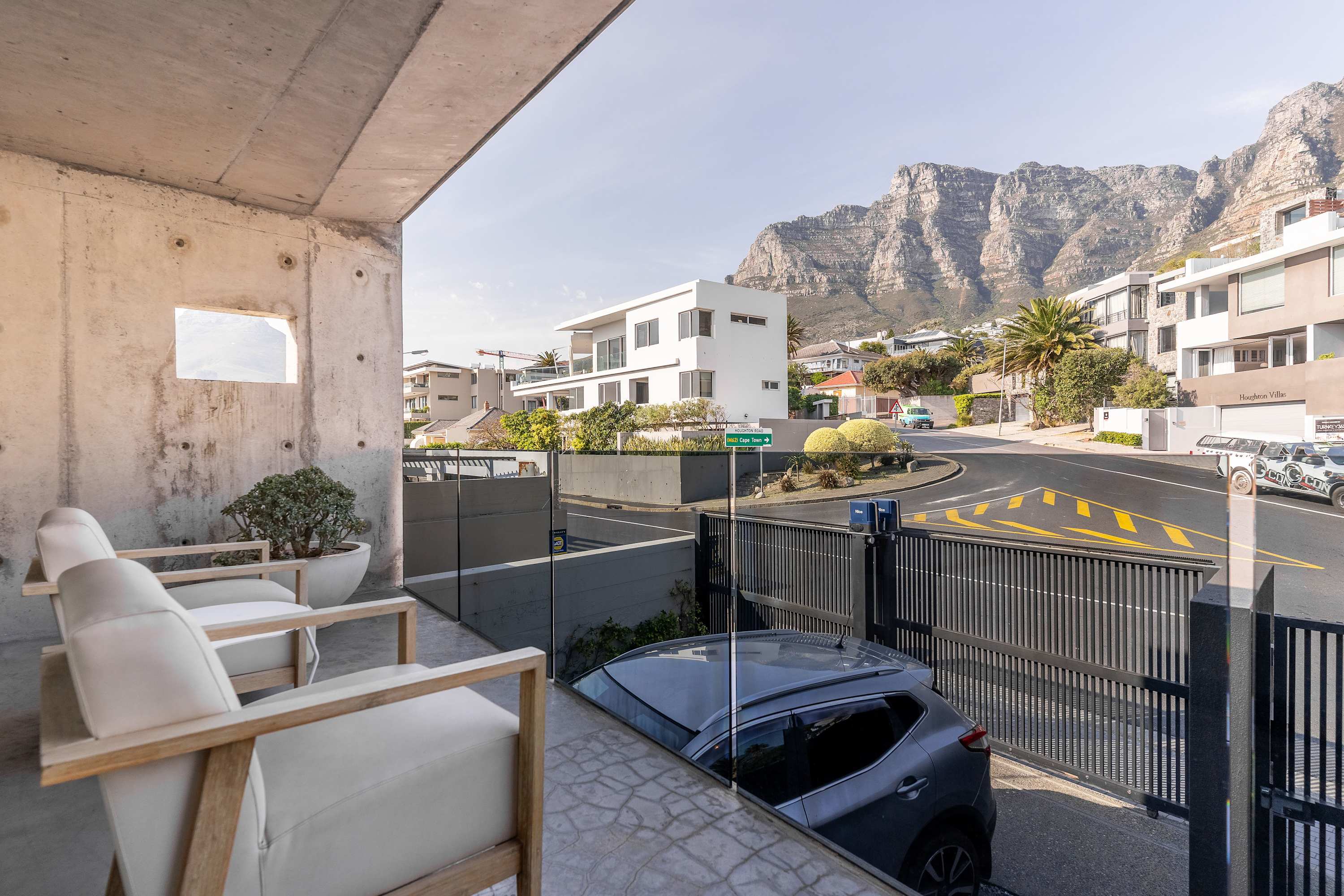 property_[object Object]_25