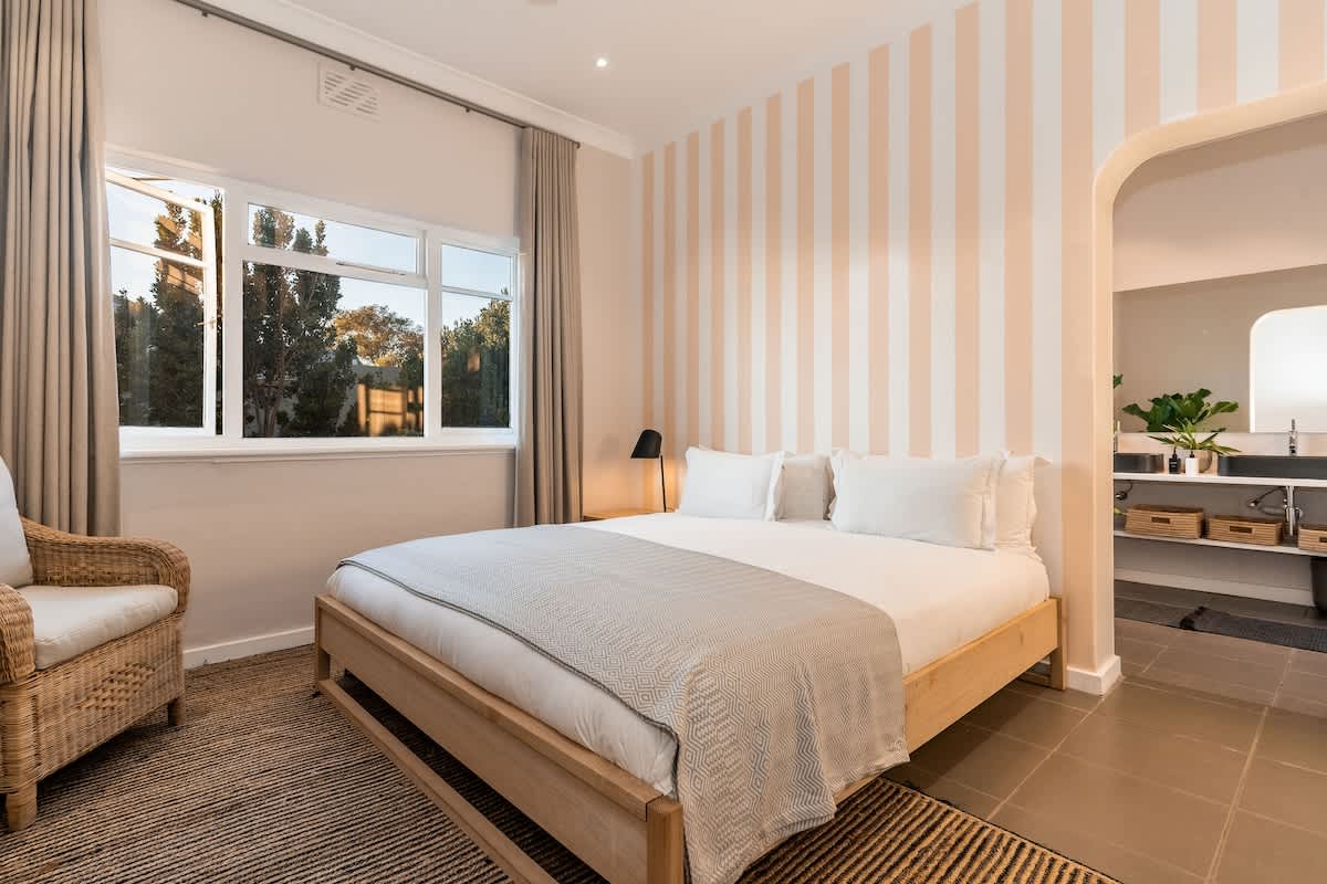 property_[object Object]_11