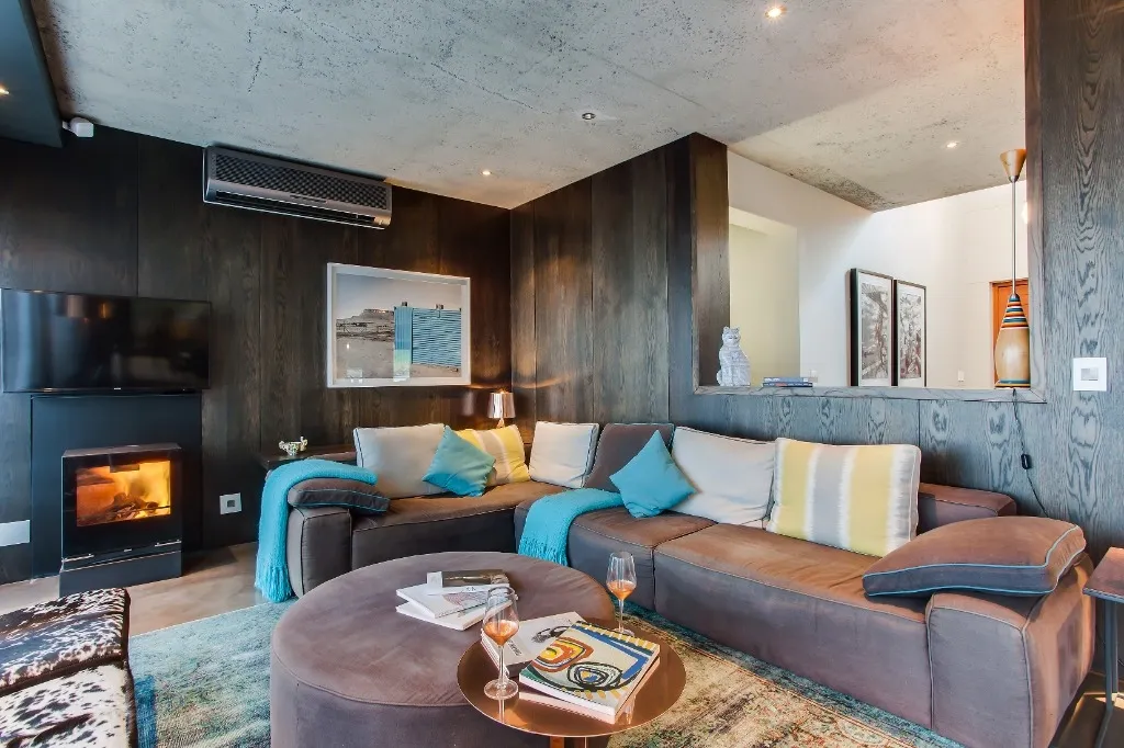 property_[object Object]_11