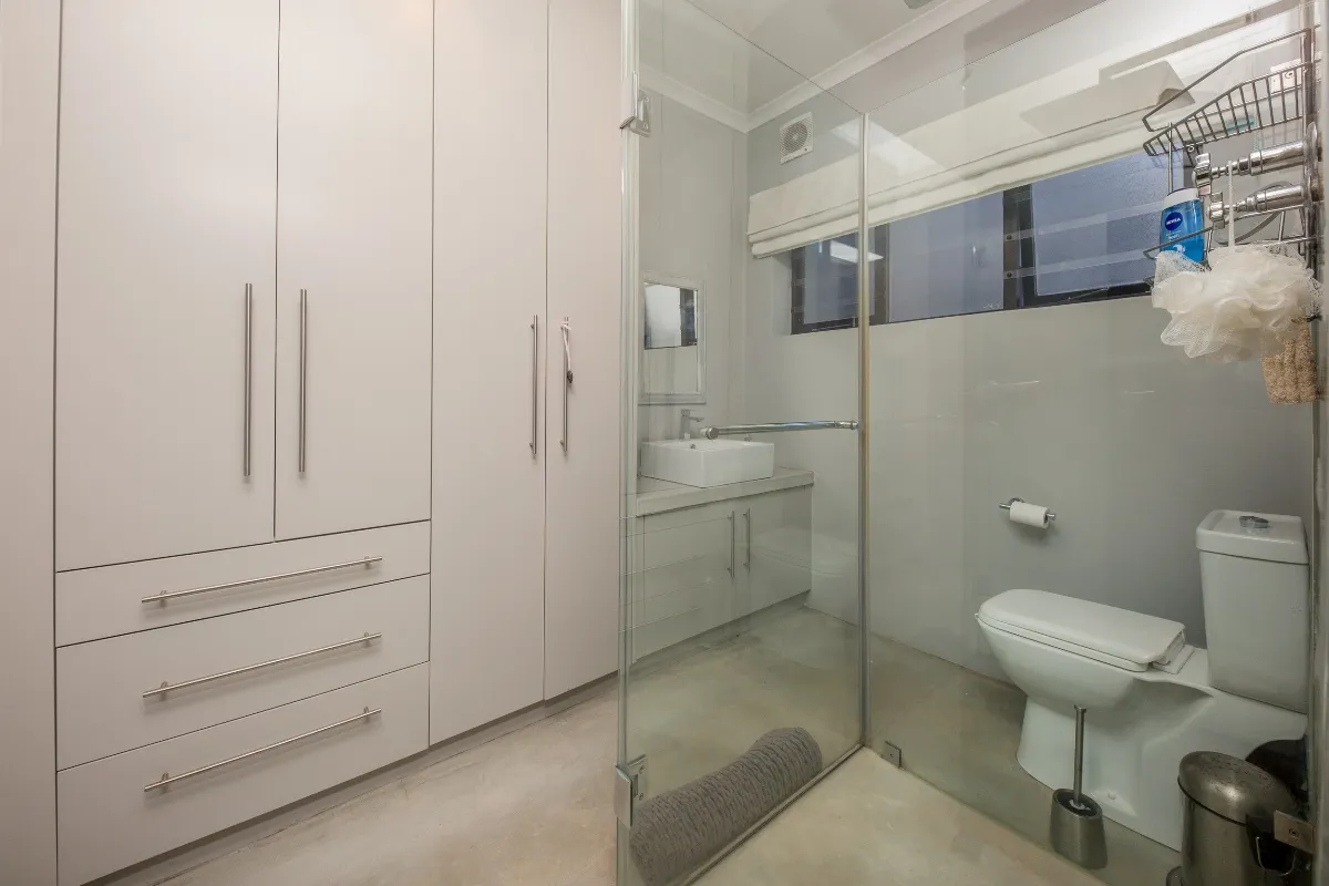 property_[object Object]_18