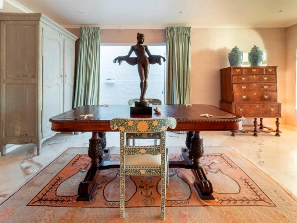 property_[object Object]_10