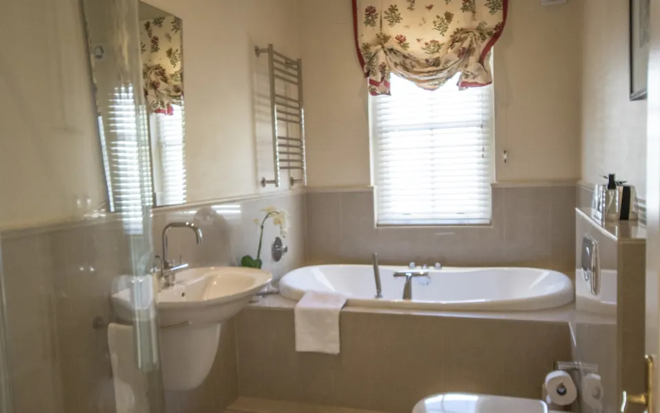 property_[object Object]_32