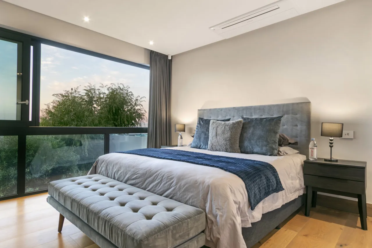 property_[object Object]_14