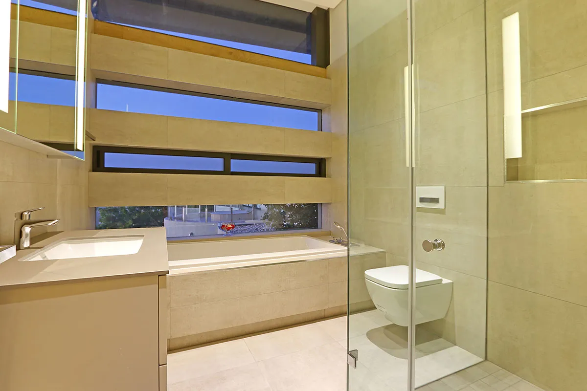 property_[object Object]_7