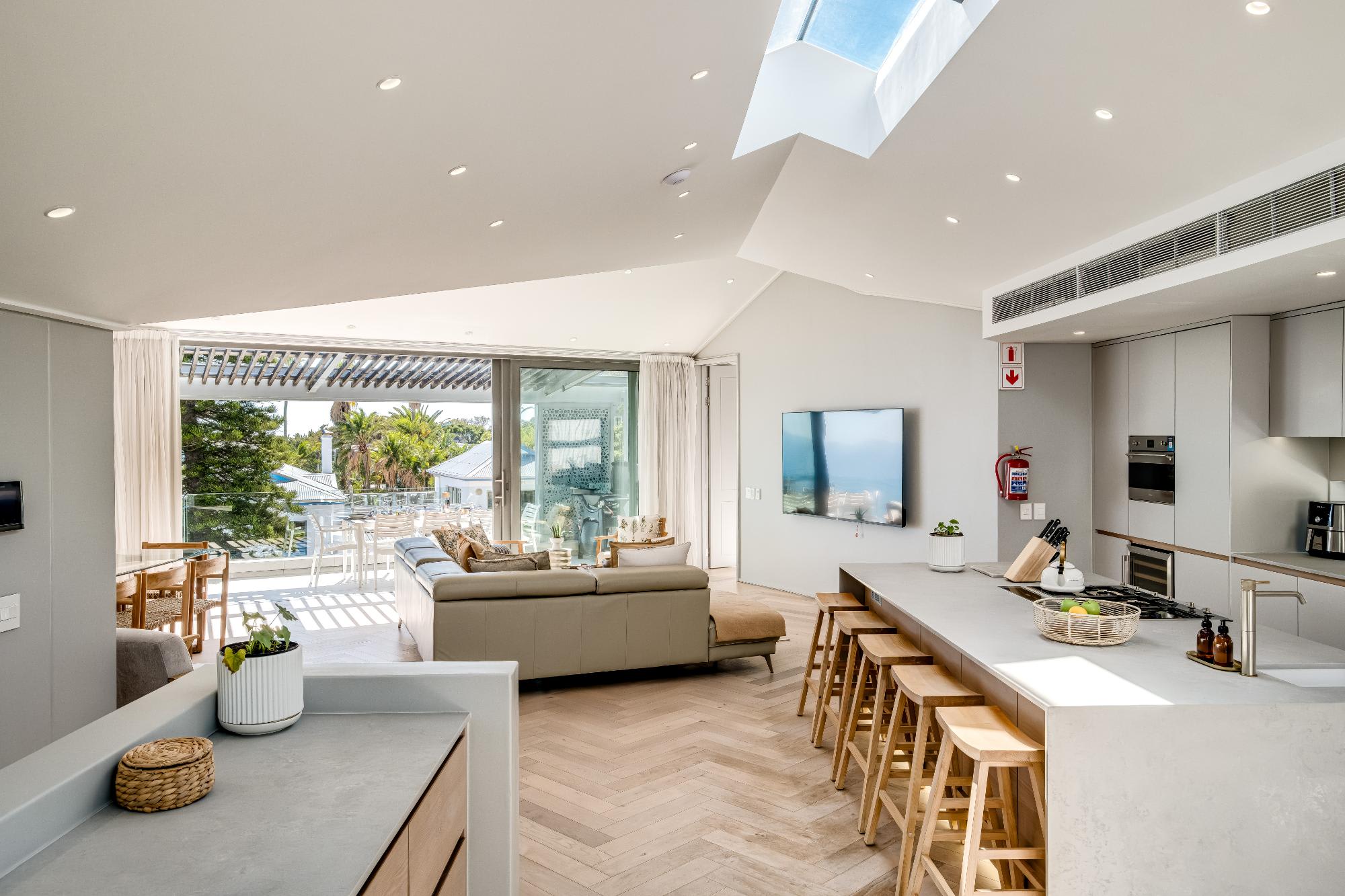 property_[object Object]_16