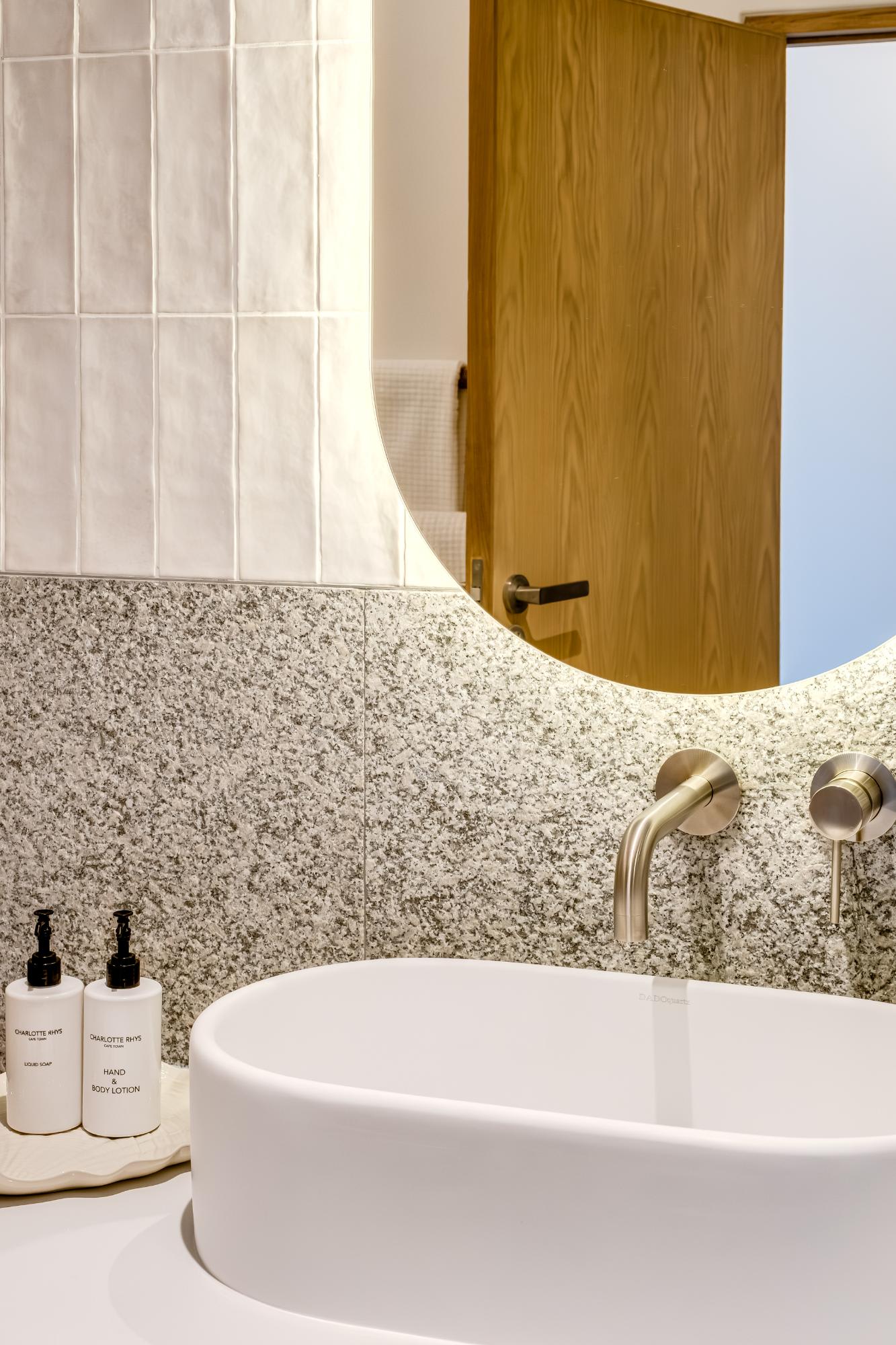 property_[object Object]_28