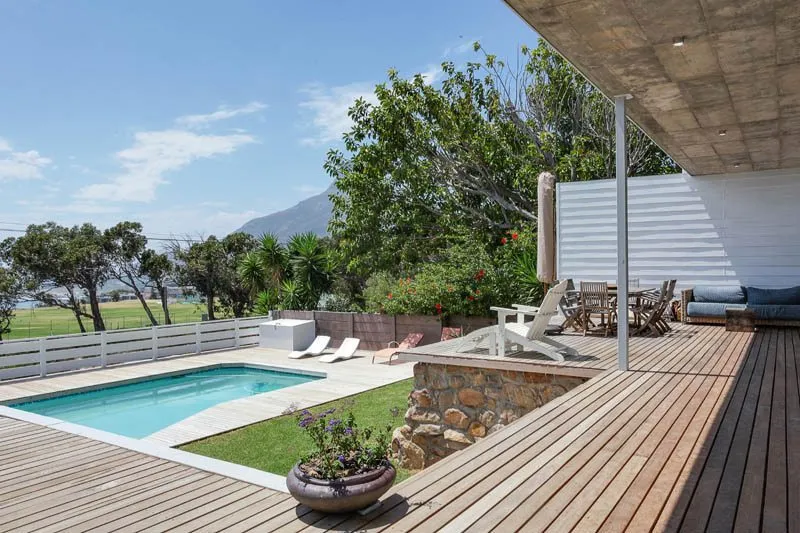 property_[object Object]_12