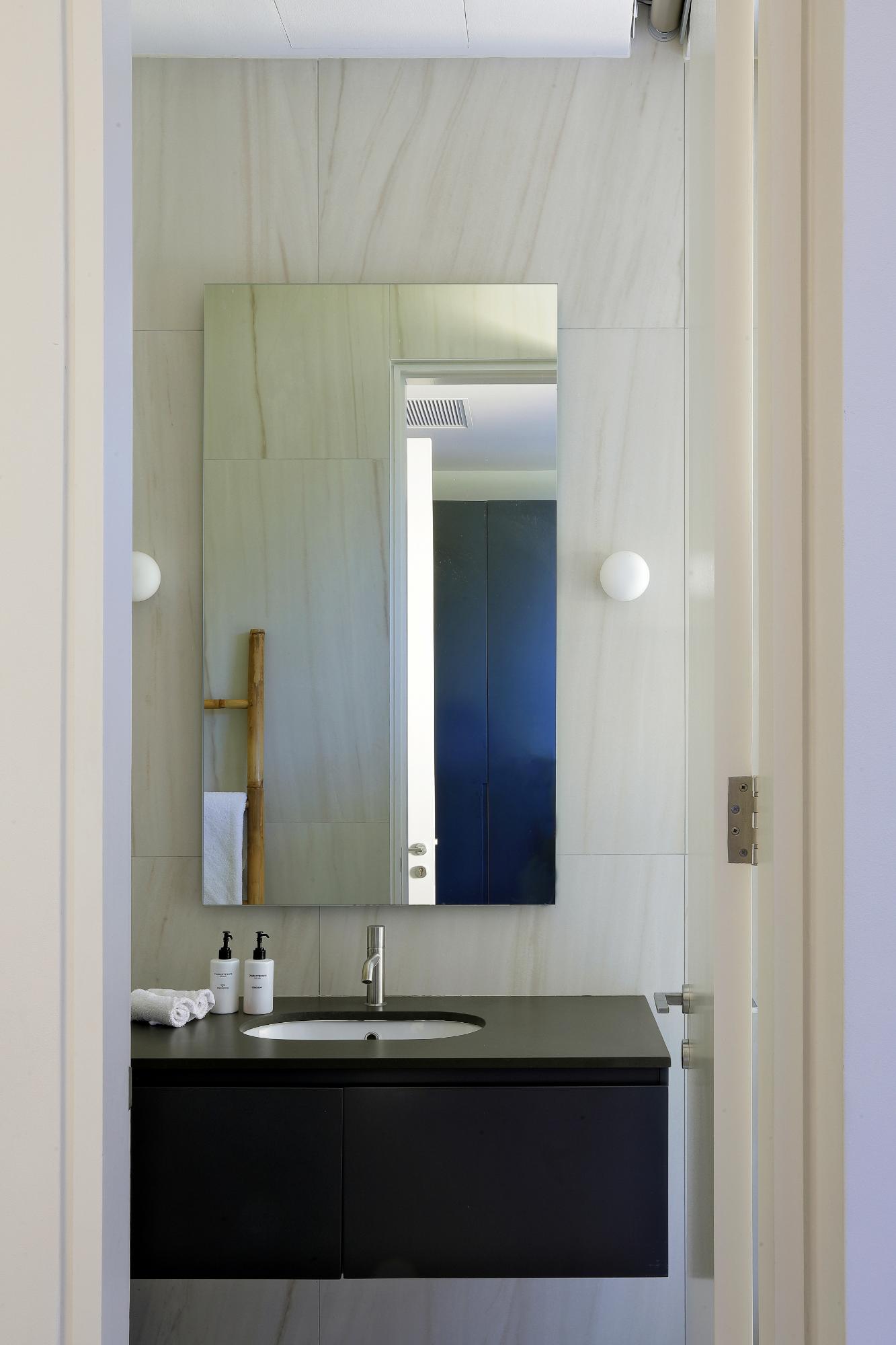 property_[object Object]_44