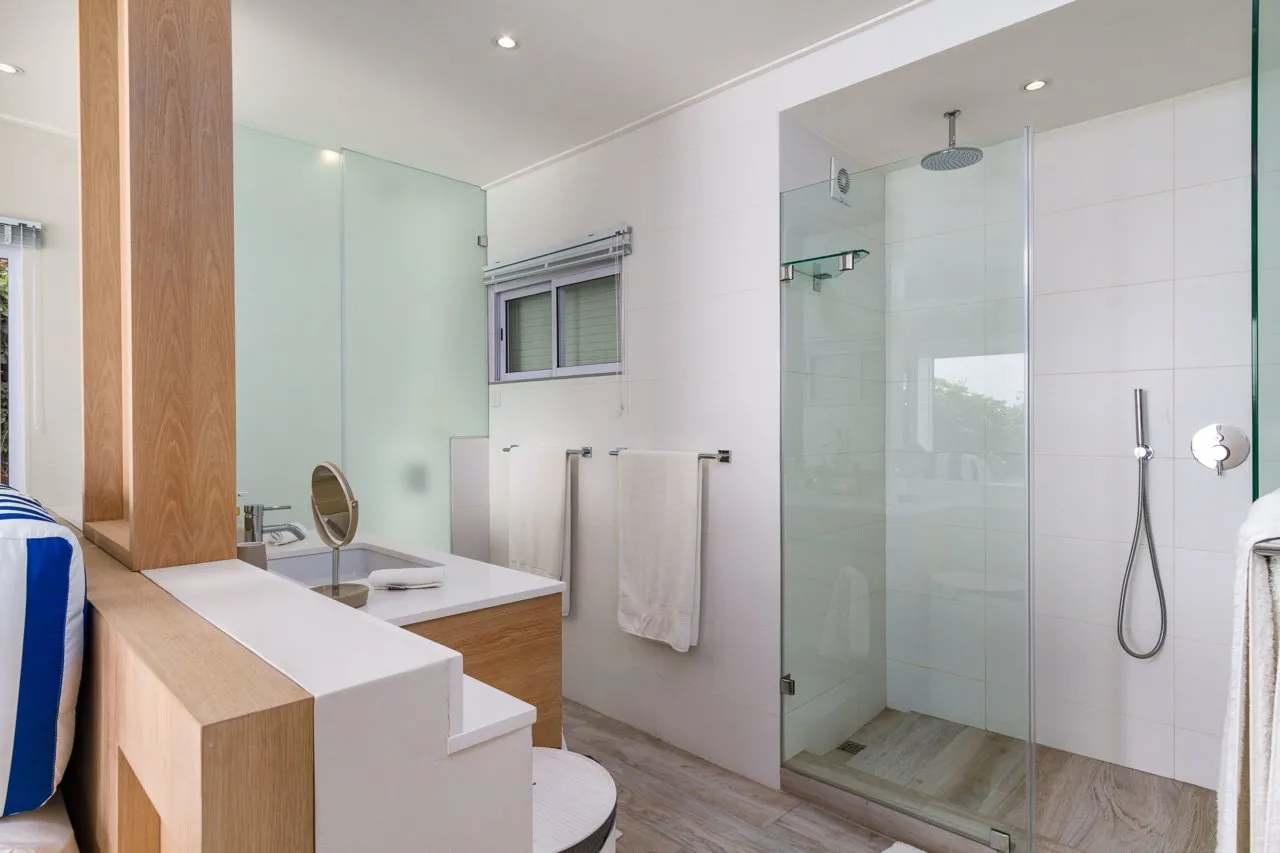 property_[object Object]_13