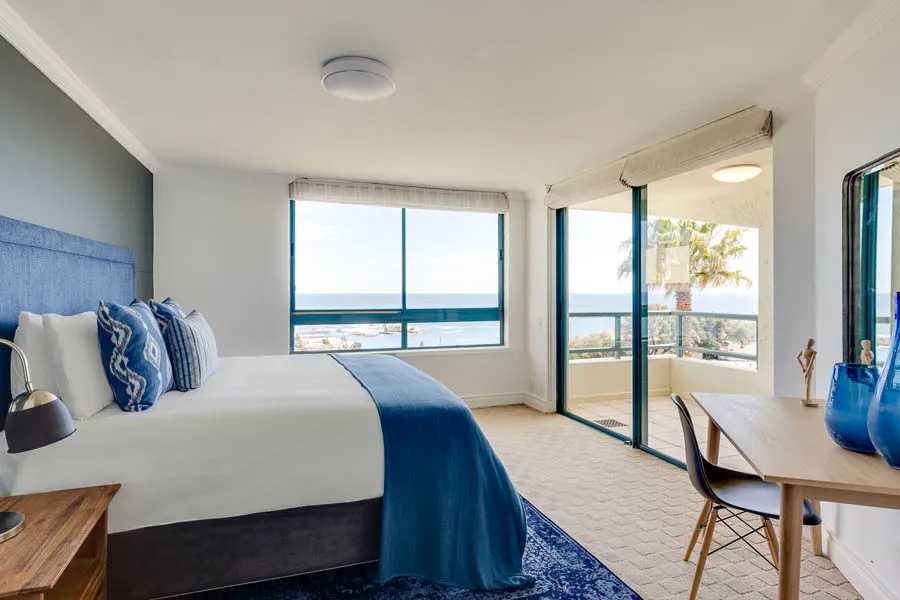 property_[object Object]_6