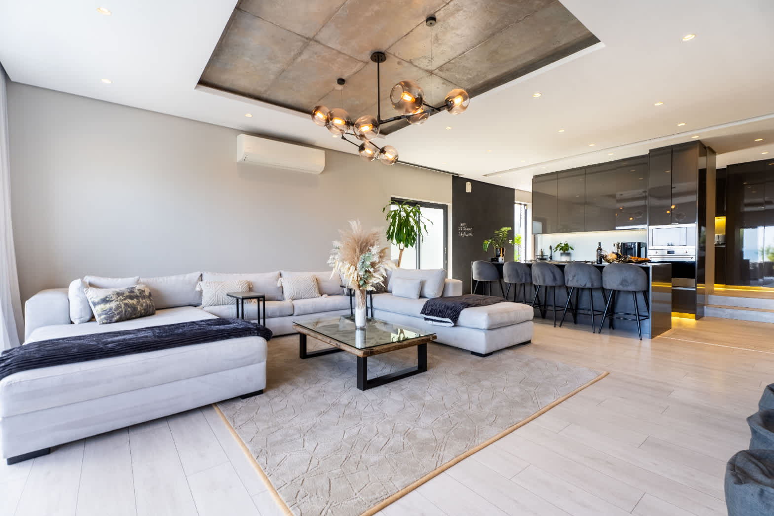 property_[object Object]_13