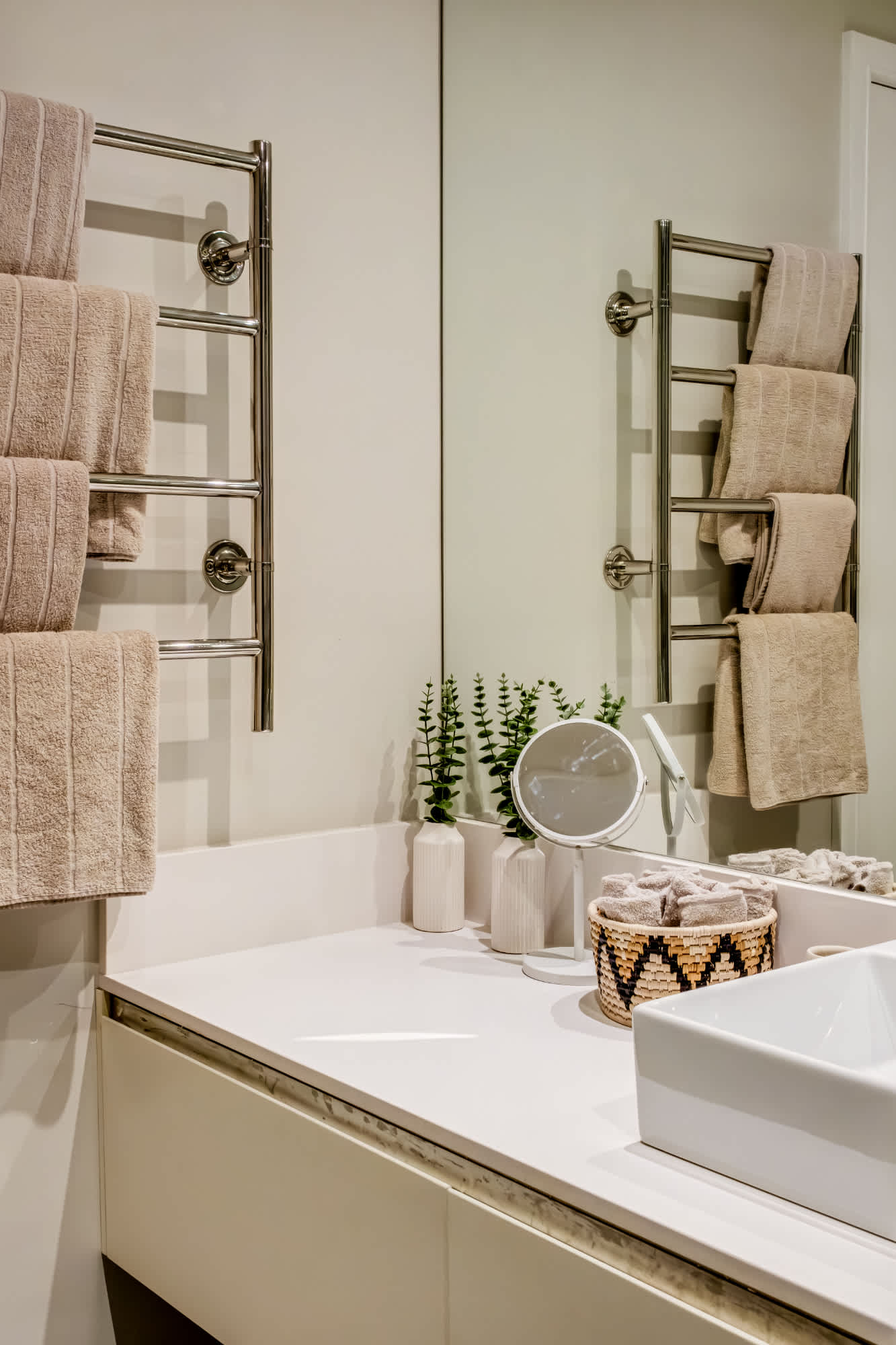 property_[object Object]_23