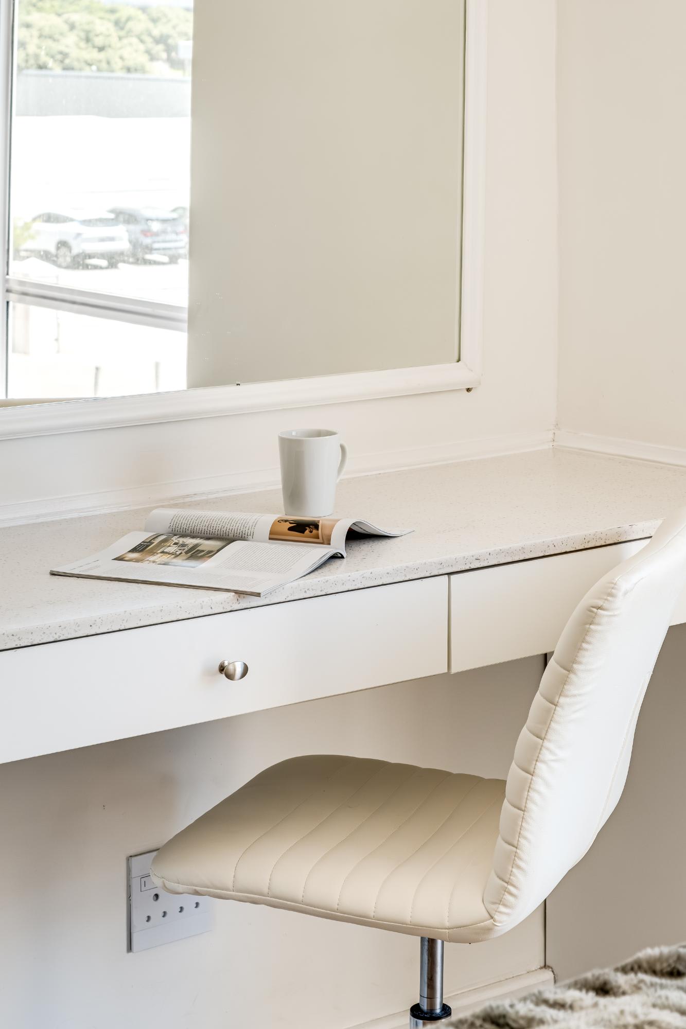 property_[object Object]_18