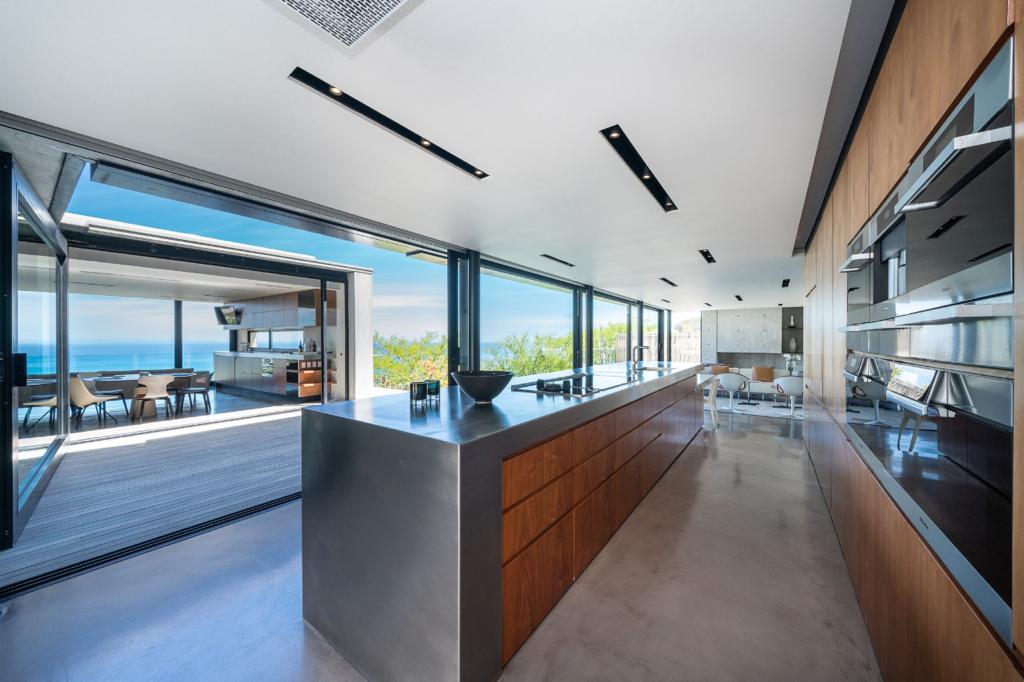 property_[object Object]_8