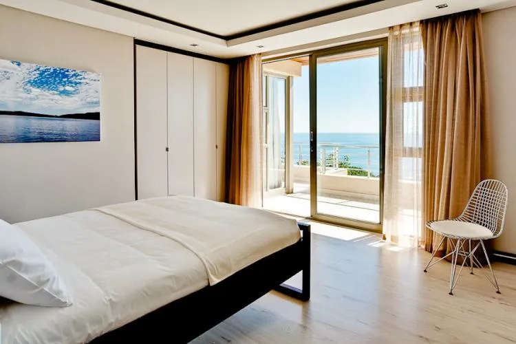 property_[object Object]_4