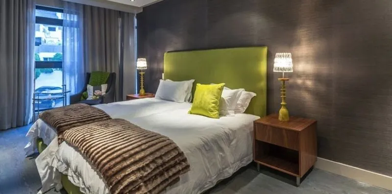 property_[object Object]_16