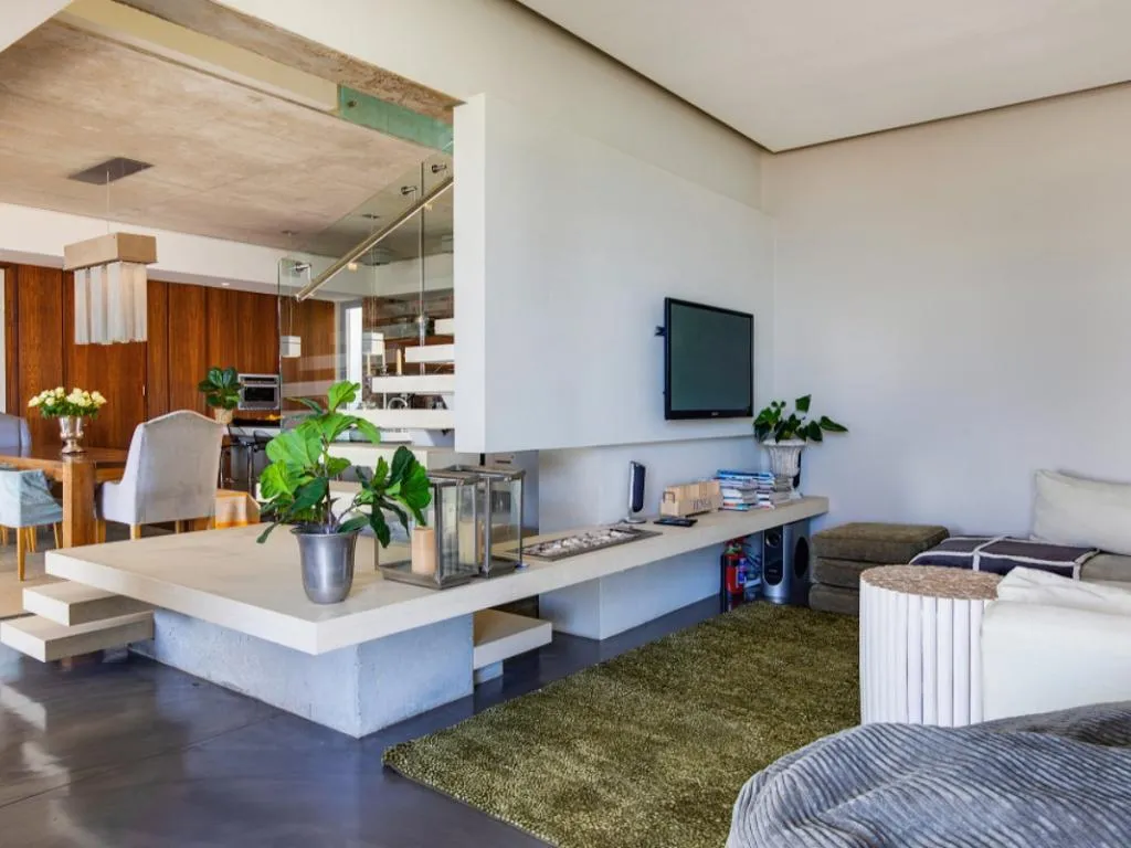 property_[object Object]_16