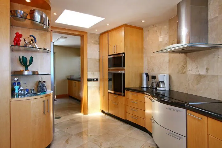 property_[object Object]_18