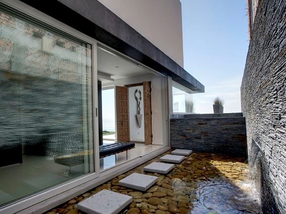 property_[object Object]_4