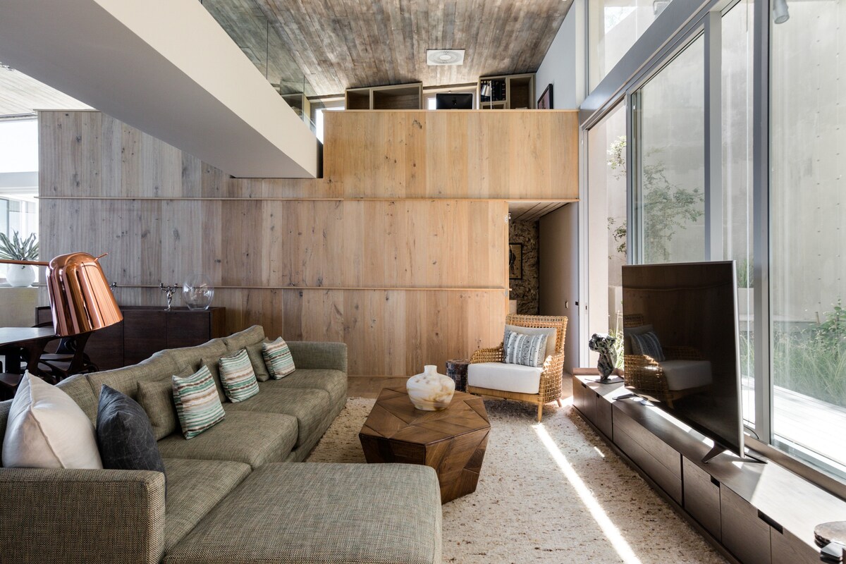 property_[object Object]_24